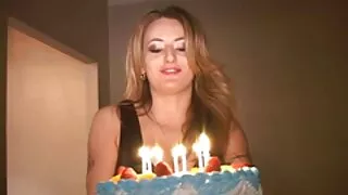 হট টেম্পারড মিসি লেন ...
