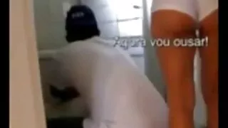 এই চোখ ধাঁধানো লেসবি ...