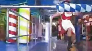 ট্যাটু করা শিশু কায় ...