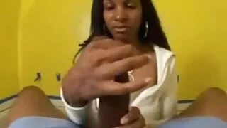 সুস্বাদু শিশু Aubrey ...