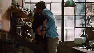বিস্ময়কর ফ্যাকাশে এ ...